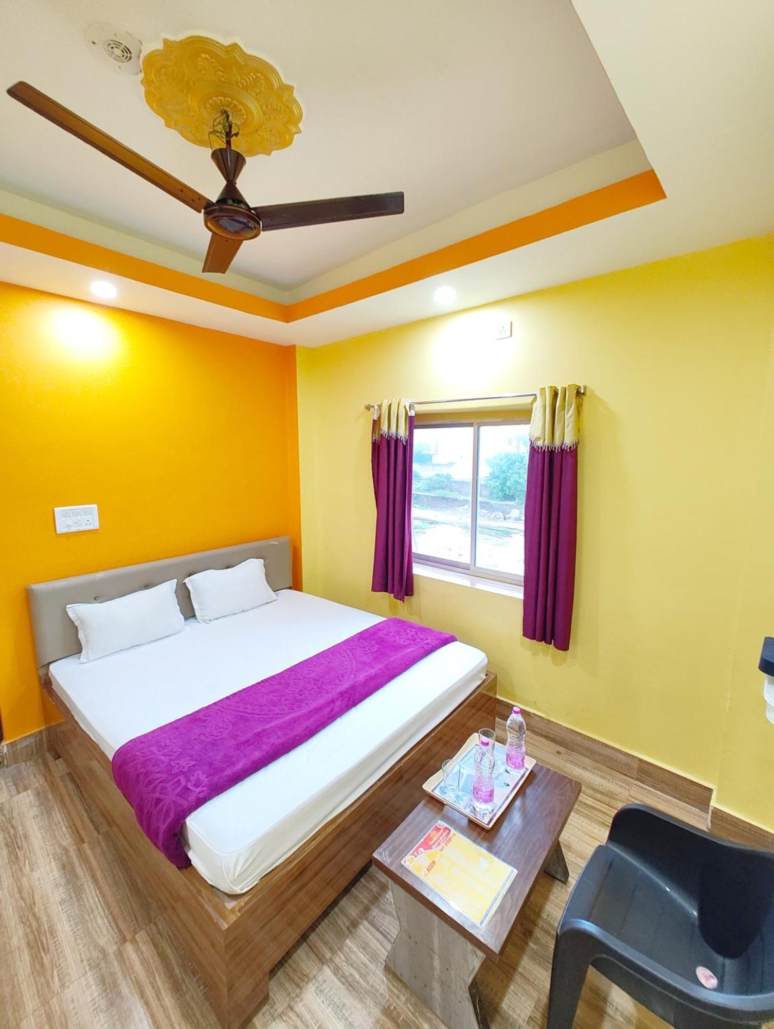 Goroomgo Sahoo Palace Puri - Prime Location Near Sea Beach - Excellent Service With Parking Facilities Extérieur photo